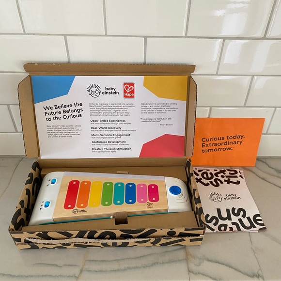 Baby Einstein • Magic Touch Xylophone Wooden Musical Toy with Lights - Picture 5 of 8